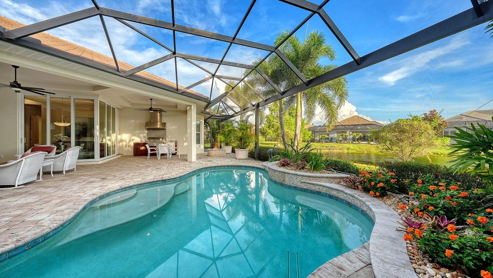 16524 KENDLESHIRE TER, LAKEWOOD RANCH, FL — photo 52
