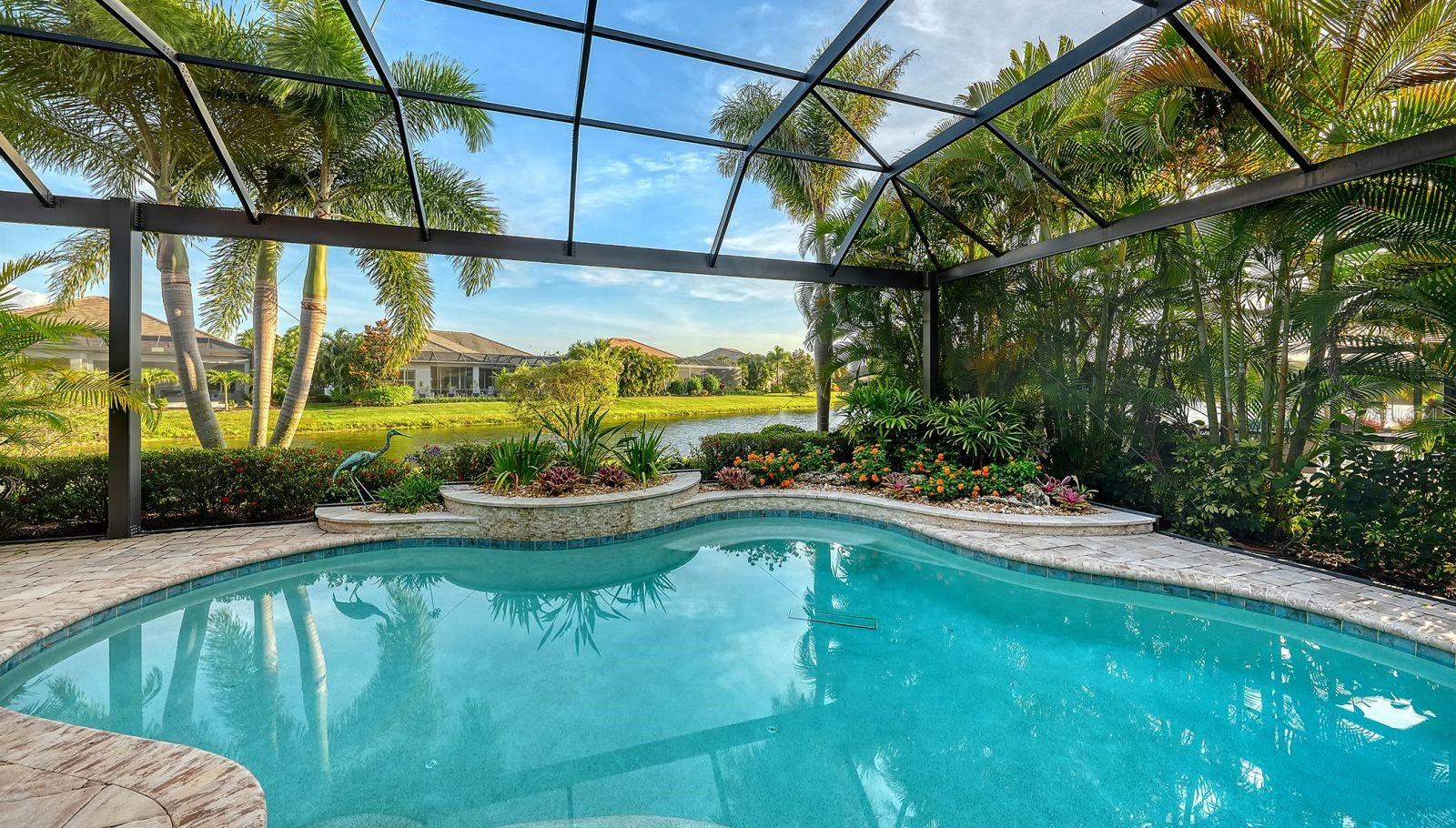 16524 KENDLESHIRE TER, LAKEWOOD RANCH, FL — photo 54