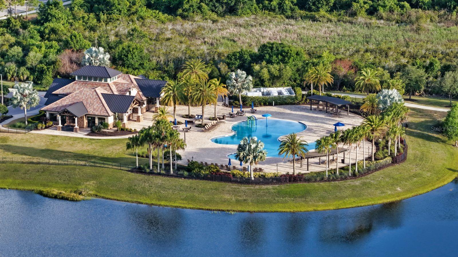 16524 KENDLESHIRE TER, LAKEWOOD RANCH, FL — photo 65
