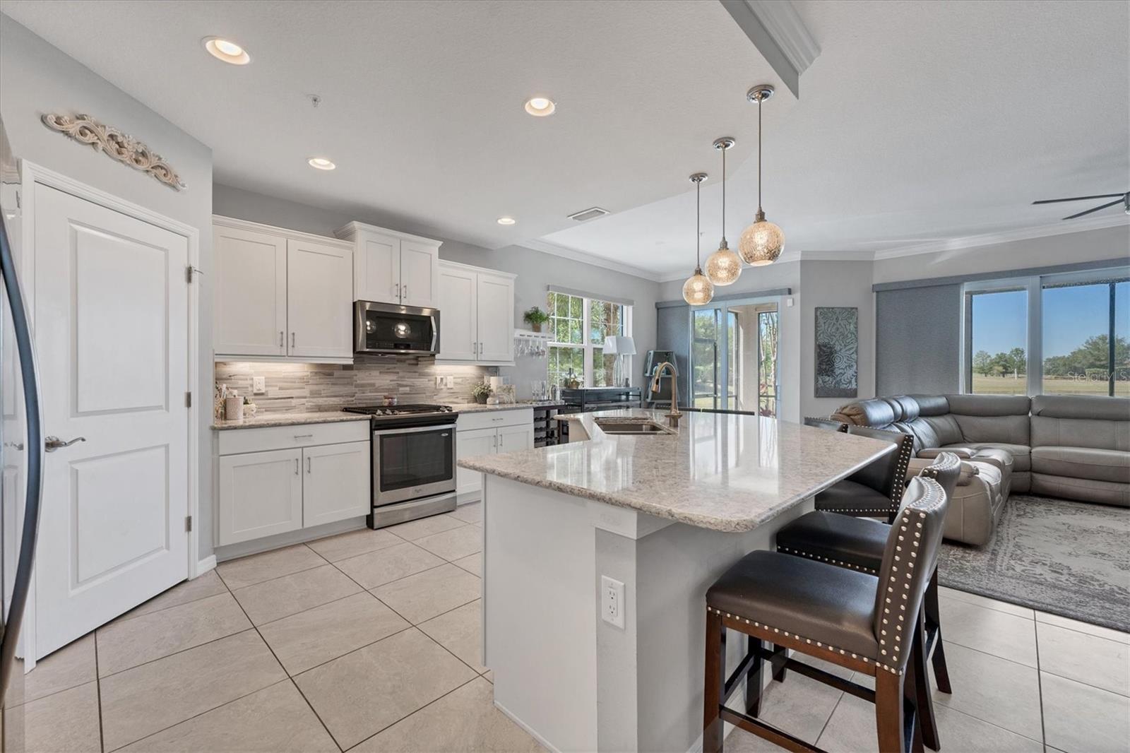 7564 DIVOT LOOP, BRADENTON, FL — photo 8