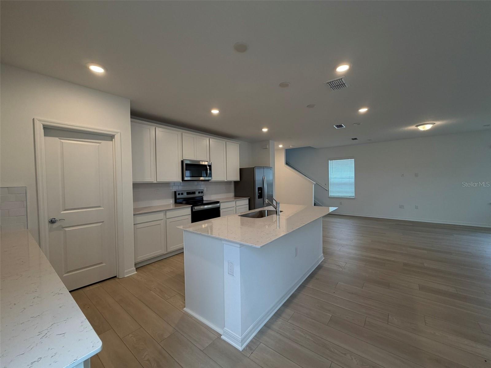 5646 ENCHANTED MEADOW ALY, CLERMONT, FL — photo 34