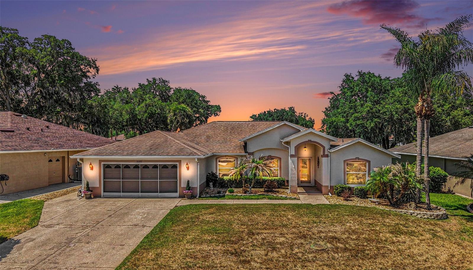 11132 MOSHIE LN, SAN ANTONIO, FL — photo 2