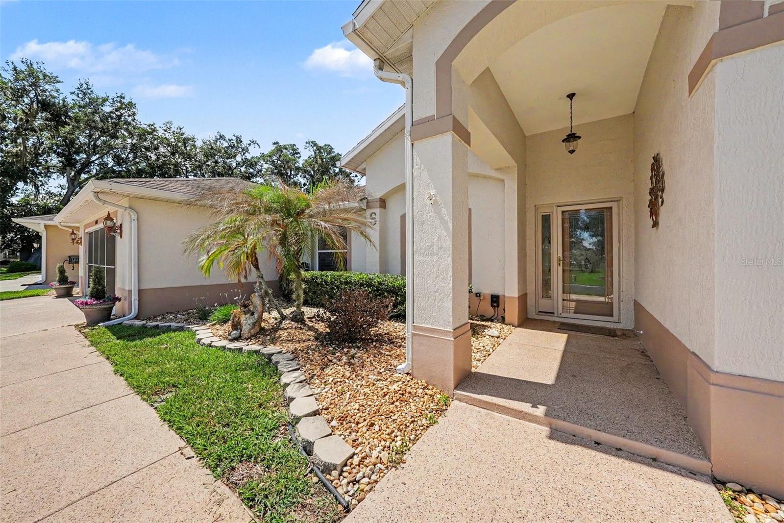 11132 MOSHIE LN, SAN ANTONIO, FL — photo 4