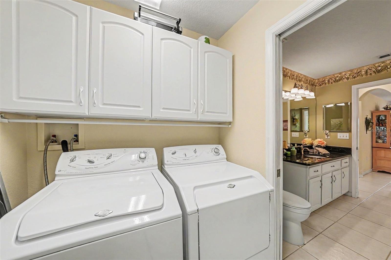 11132 MOSHIE LN, SAN ANTONIO, FL — photo 24