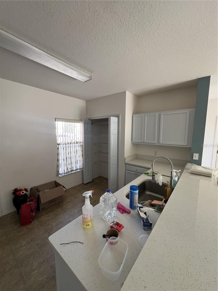 735 COLVILLE PL, KISSIMMEE, FL — photo 2