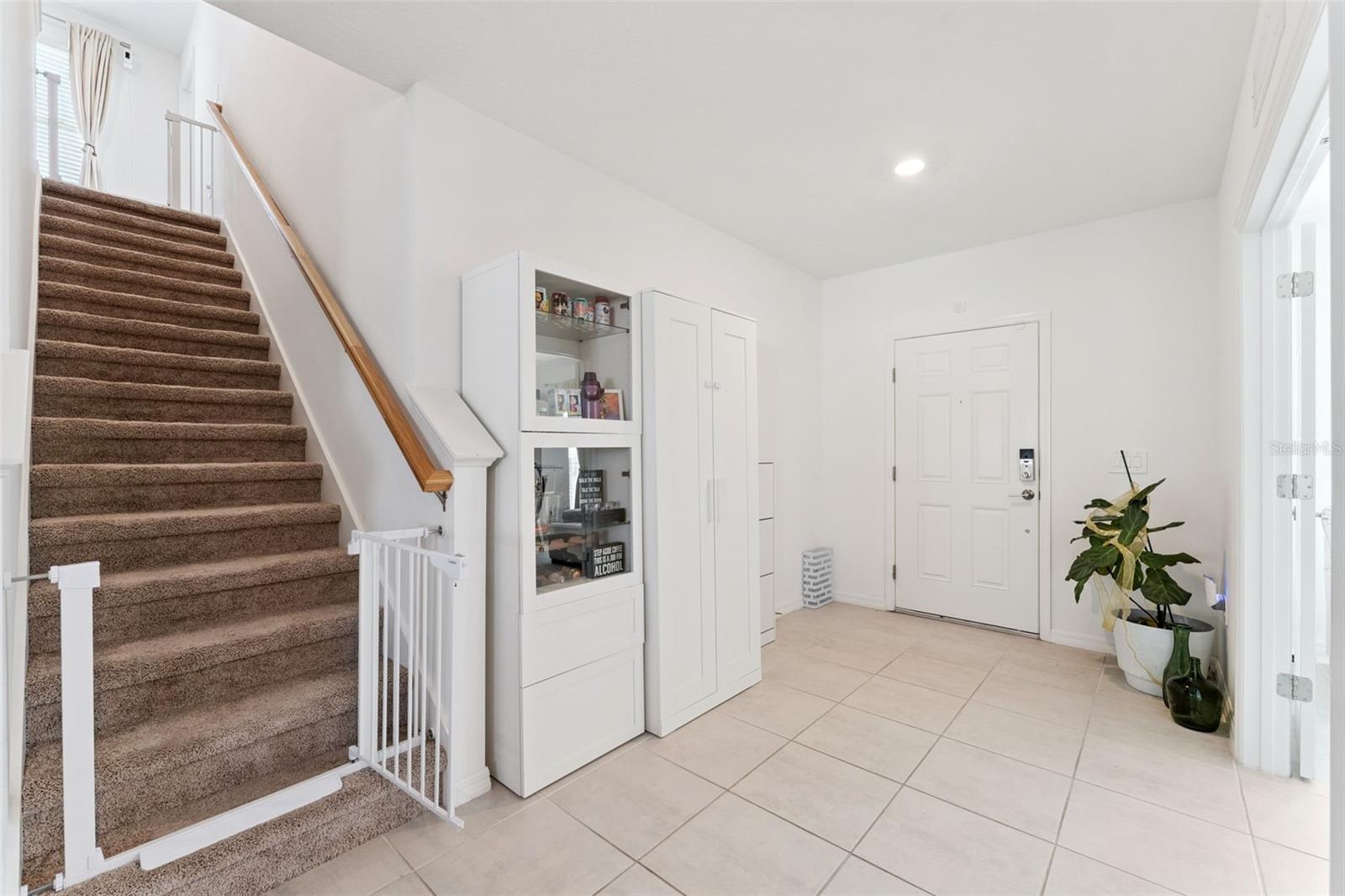 1111 CALICO POINTE CIR, GROVELAND, FL — photo 9