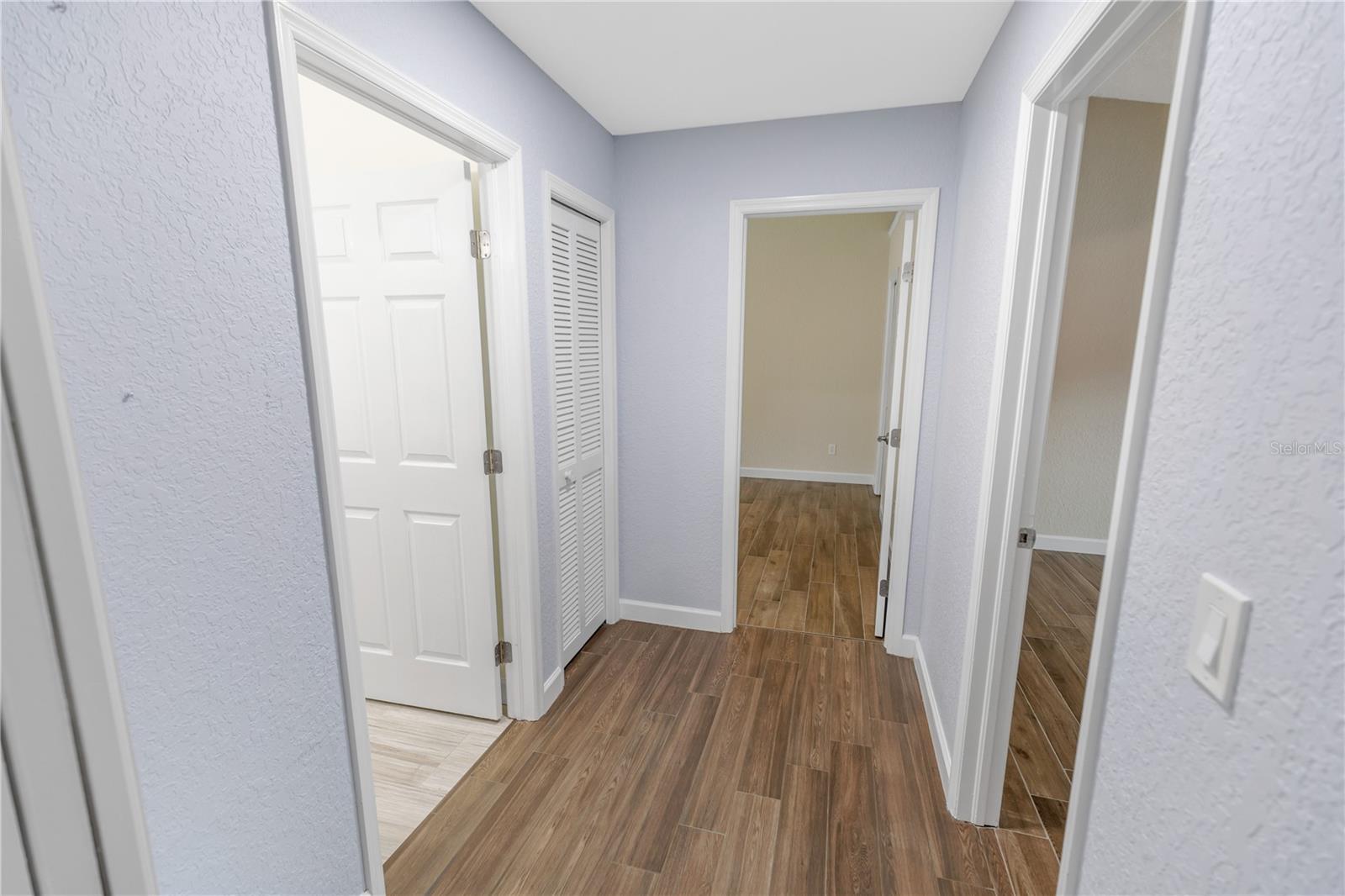 727 HIDDEN LAKE DR, TARPON SPRINGS, FL — photo 21