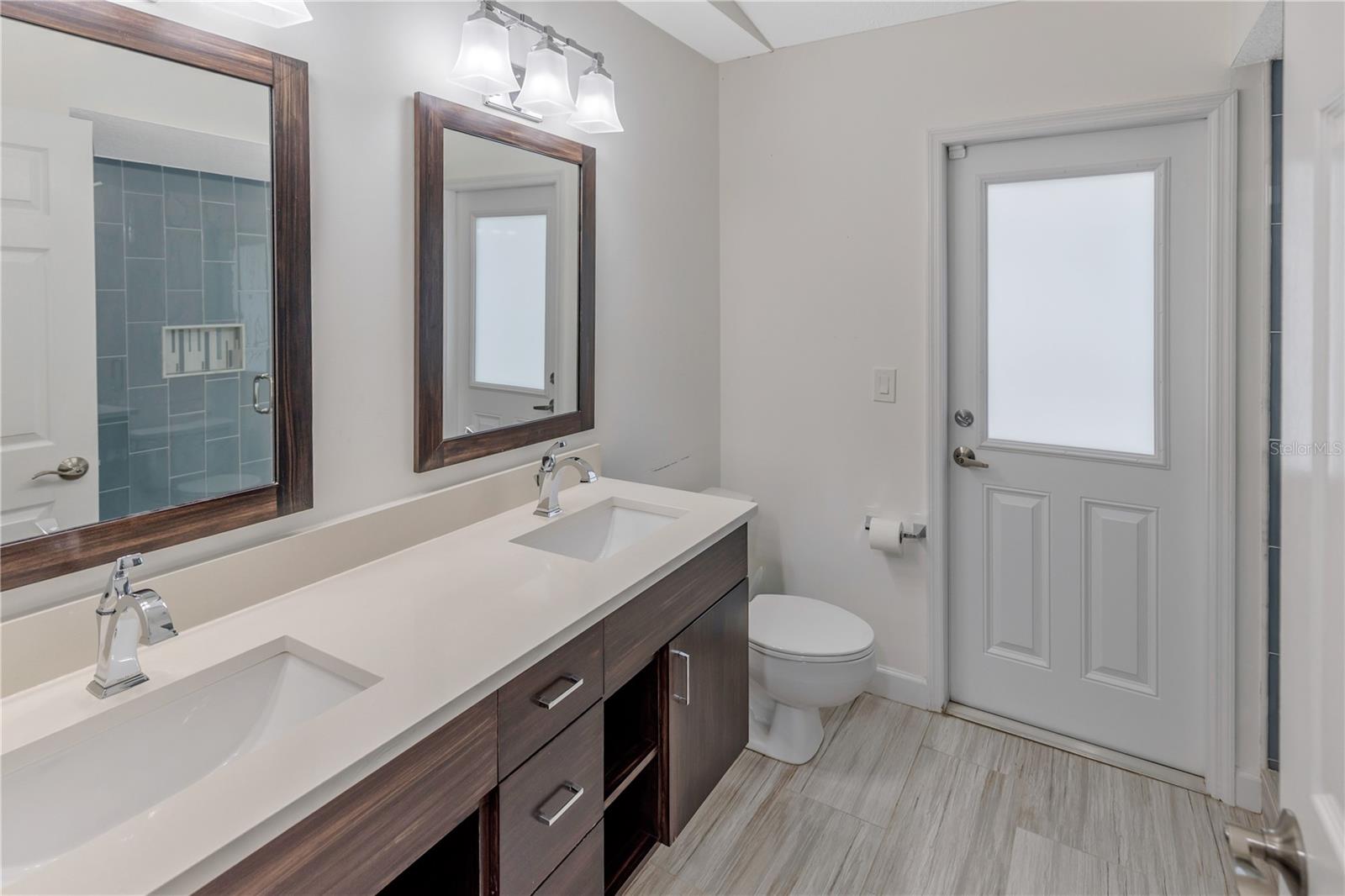 727 HIDDEN LAKE DR, TARPON SPRINGS, FL — photo 24