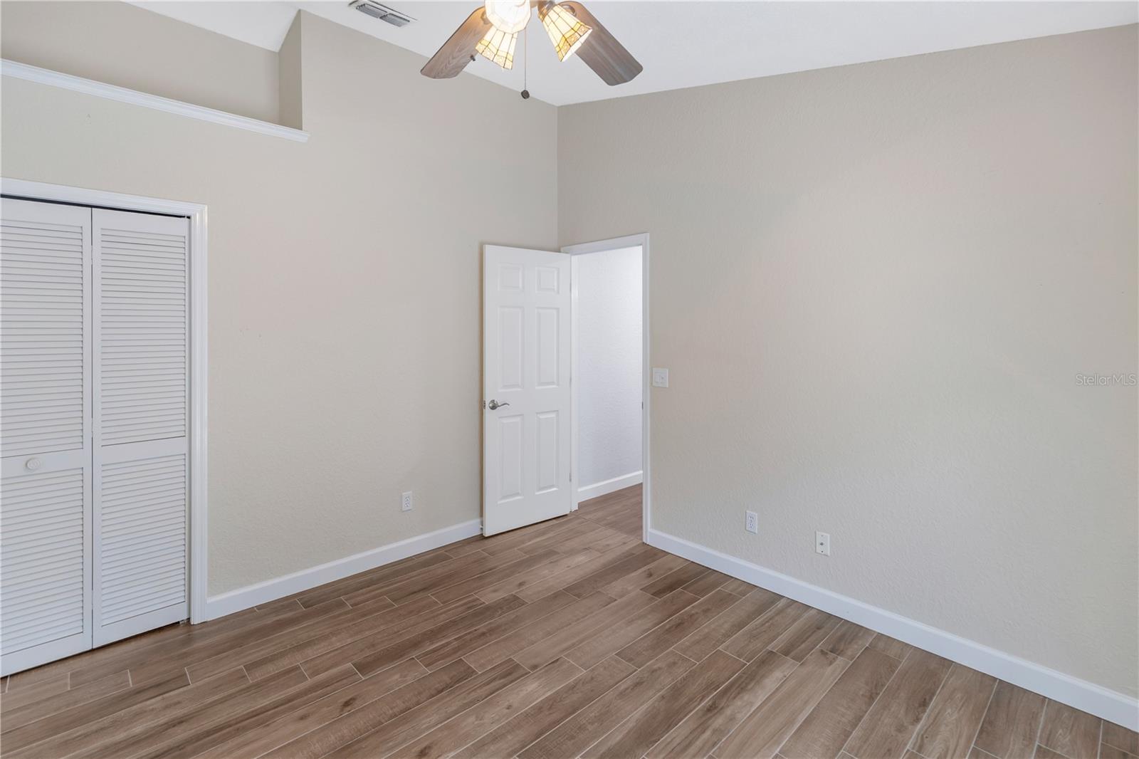 727 HIDDEN LAKE DR, TARPON SPRINGS, FL — photo 27