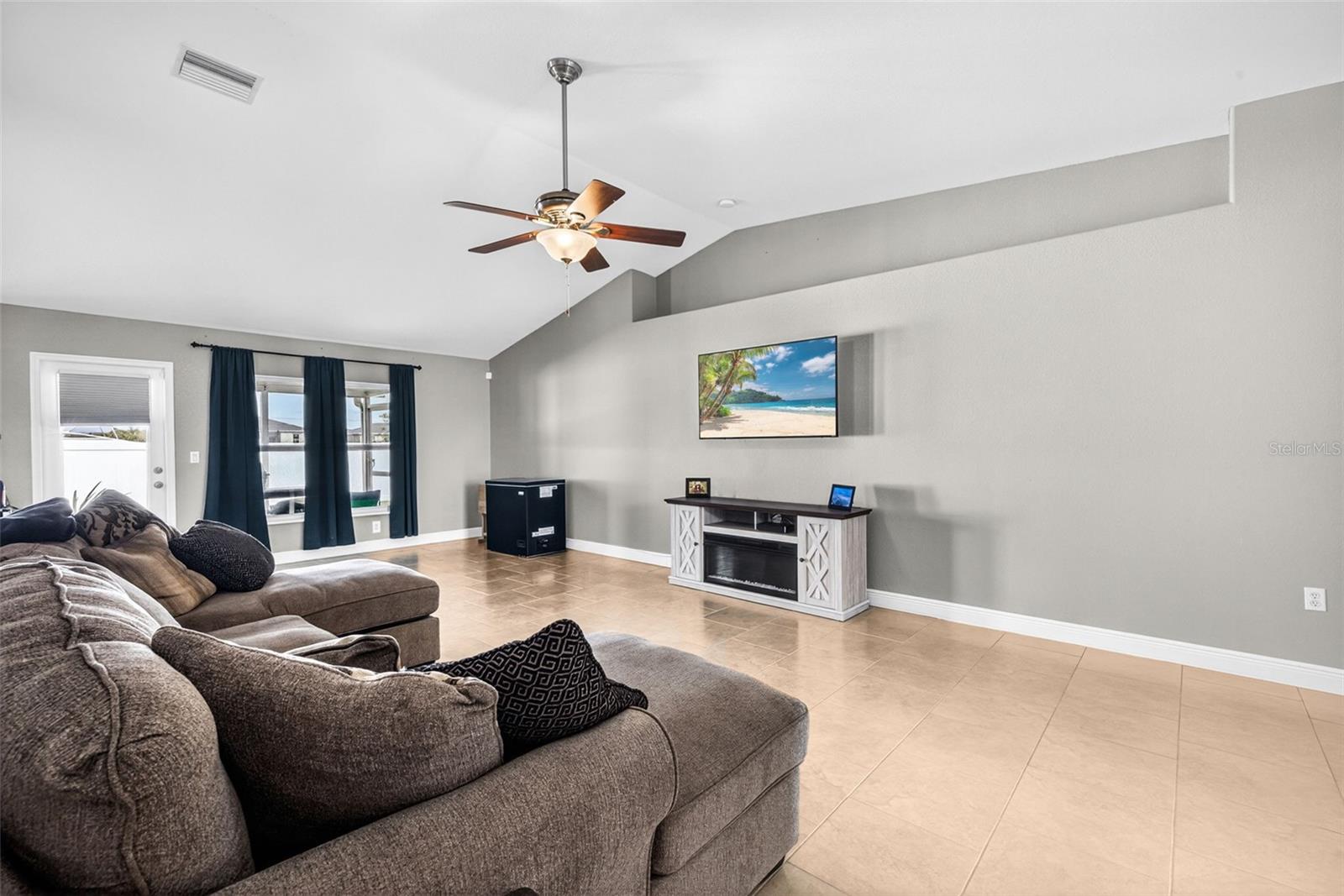 1417 NW 16TH PL, CAPE CORAL, FL — photo 5