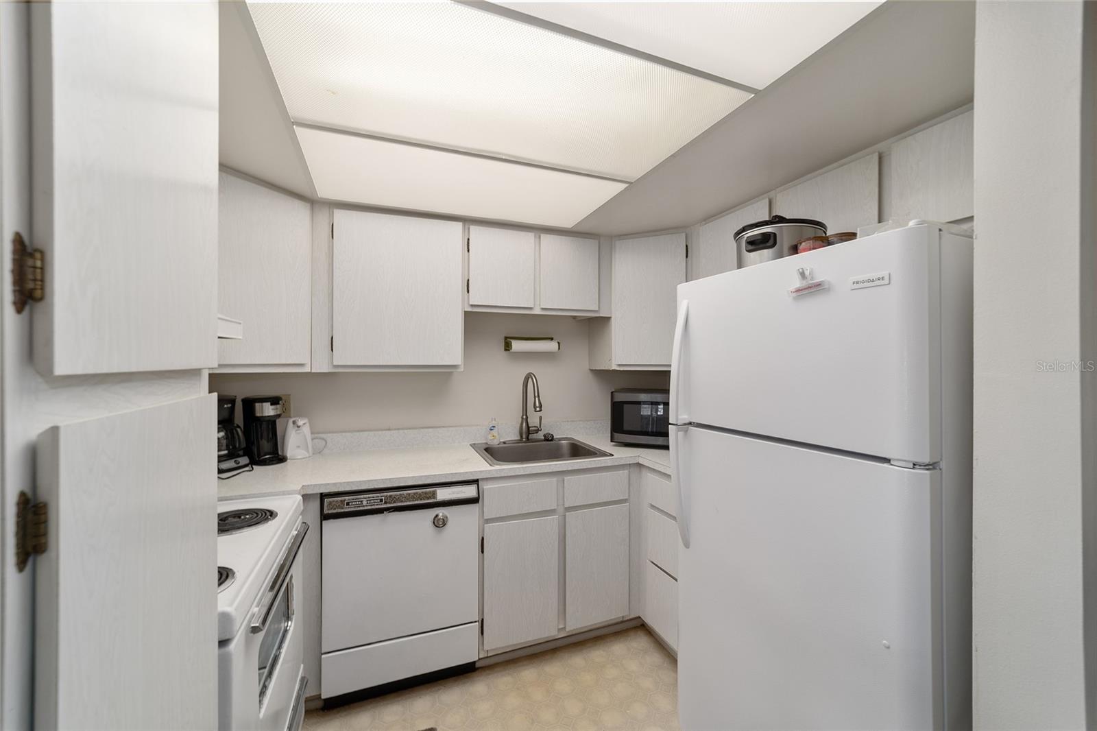 557 MIDWAY DR #B, OCALA, FL — photo 18