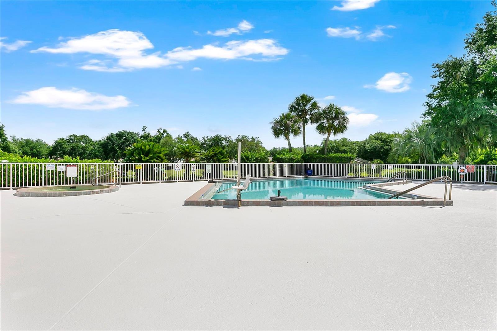 32520 W GOLF CT, LEESBURG, FL — photo 71