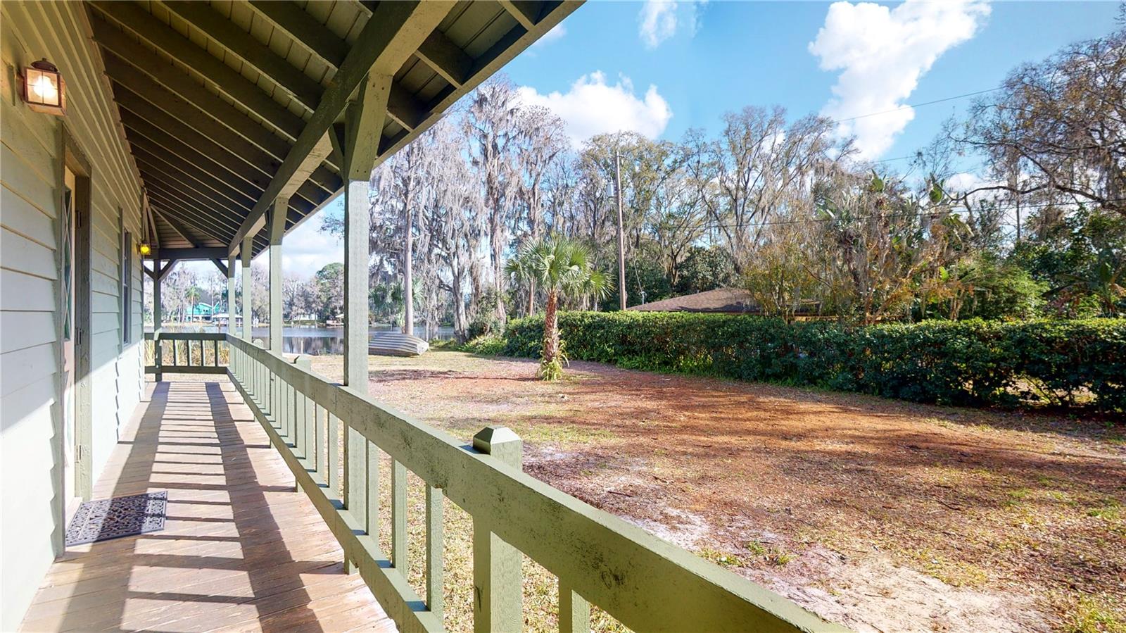 19803 READING RD, LUTZ, FL — photo 16