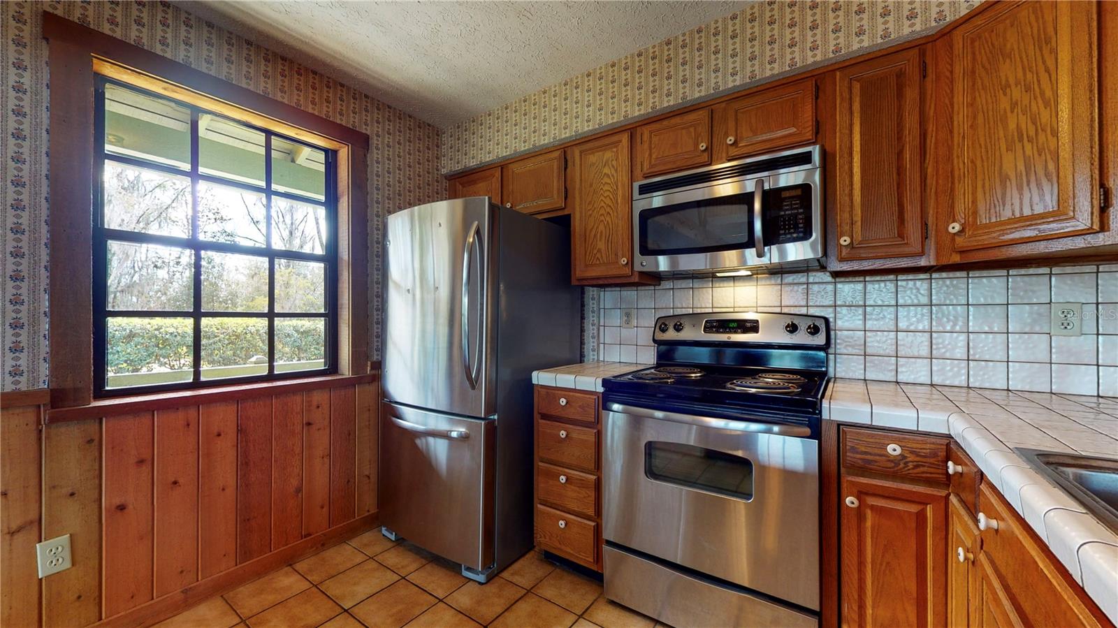 19803 READING RD, LUTZ, FL — photo 27