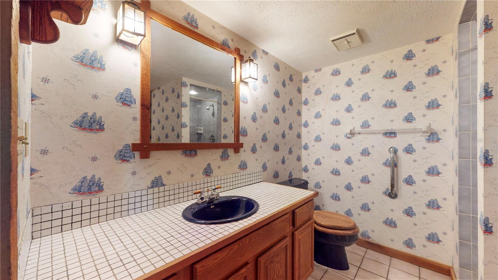 19803 READING RD, LUTZ, FL — photo 39