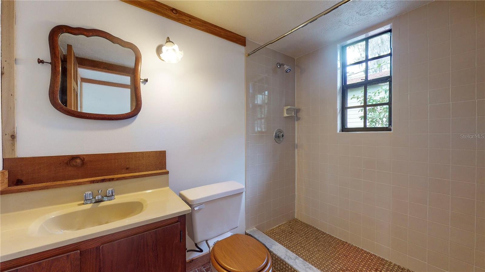 19803 READING RD, LUTZ, FL — photo 45