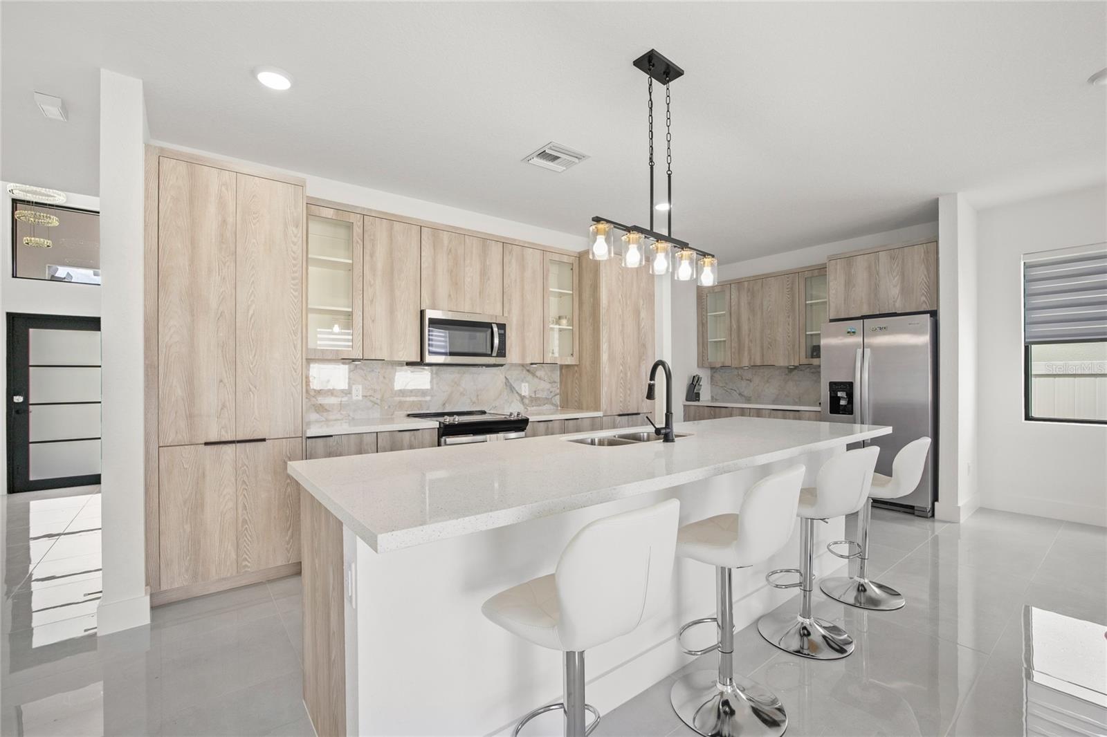 6337 CHORUS DR, MASCOTTE, FL — photo 10