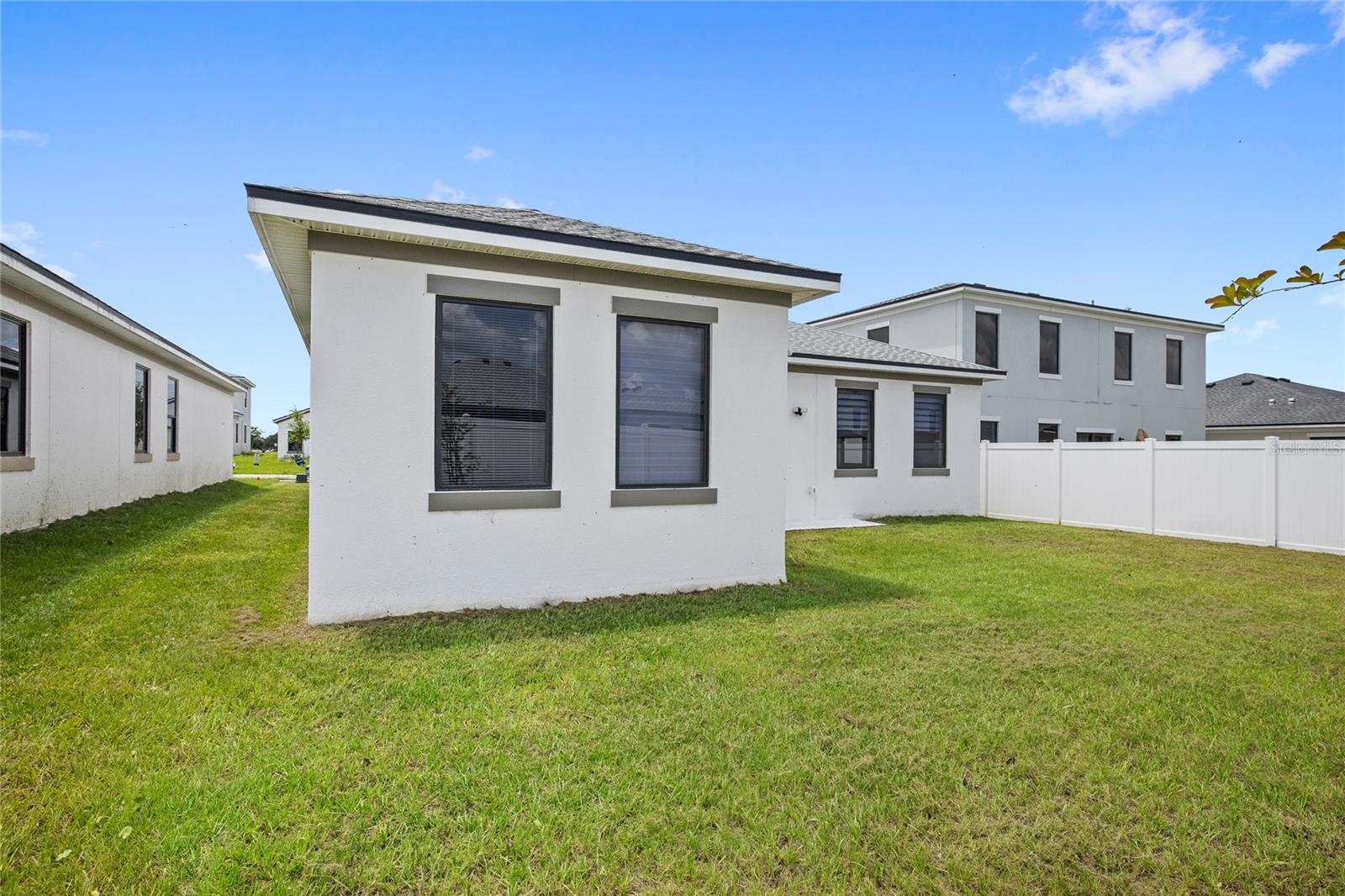 6337 CHORUS DR, MASCOTTE, FL — photo 56