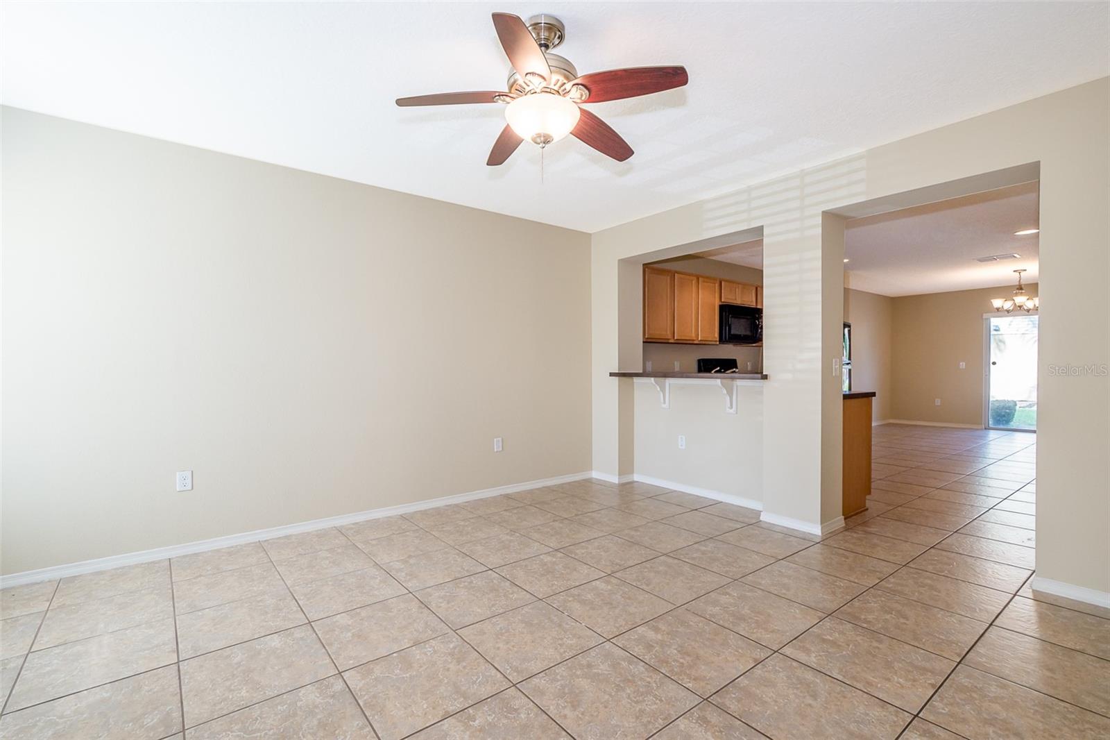 5087 DOMINICA DR, KISSIMMEE, FL — photo 3