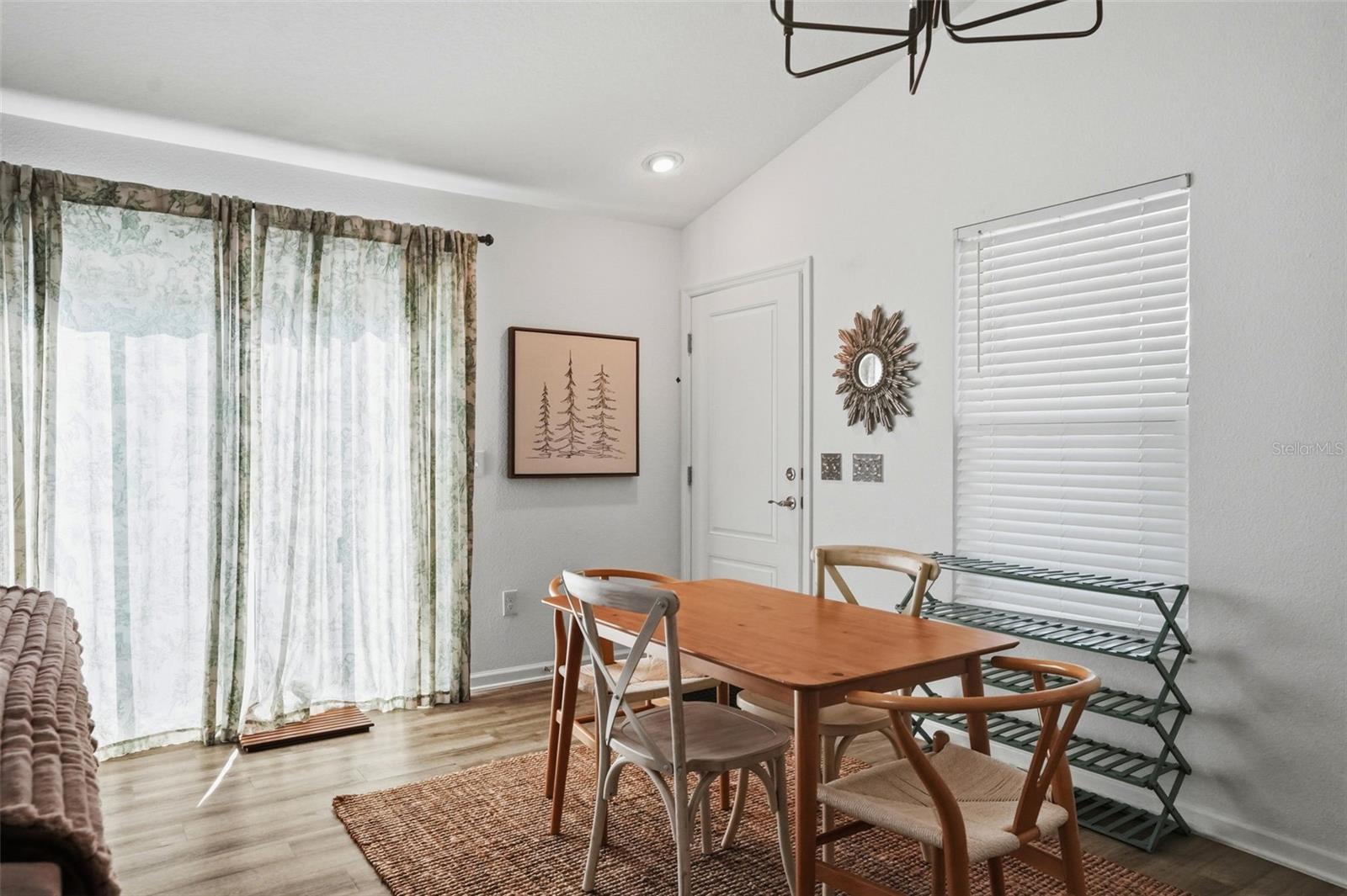 862 SPRING AVE, THE VILLAGES, FL — photo 24