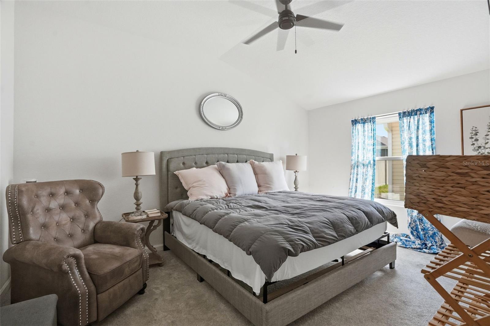 862 SPRING AVE, THE VILLAGES, FL — photo 52