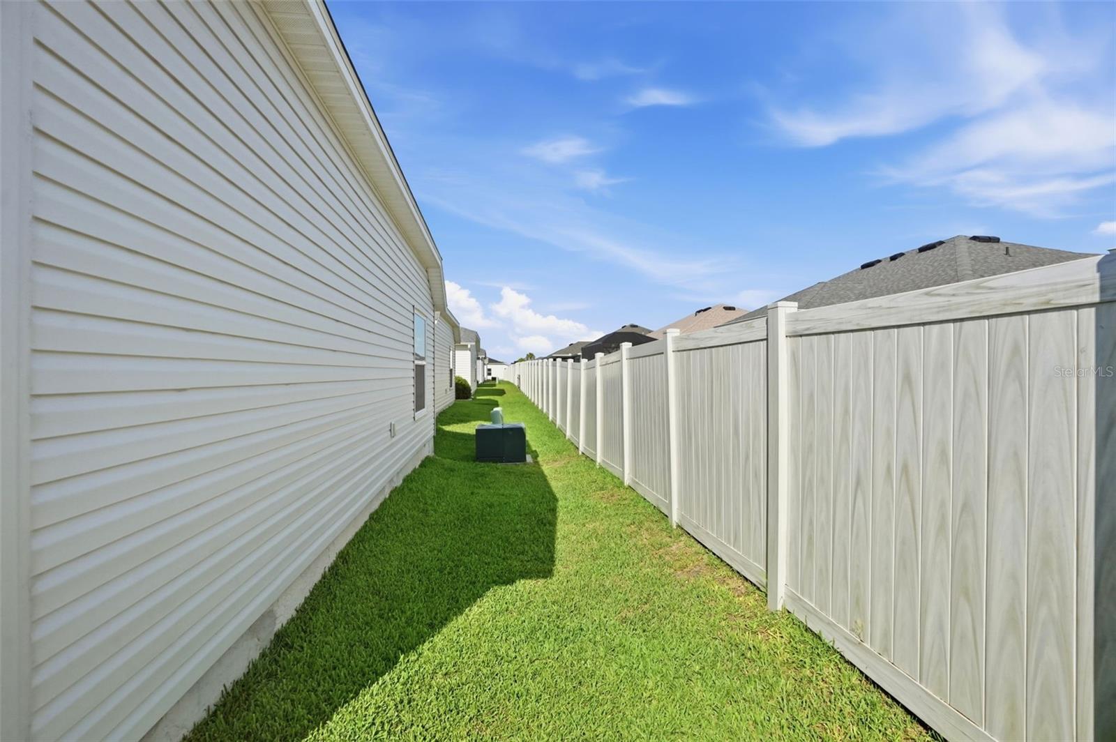 862 SPRING AVE, THE VILLAGES, FL — photo 80