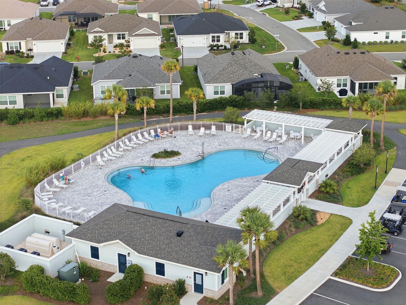 862 SPRING AVE, THE VILLAGES, FL — photo 87