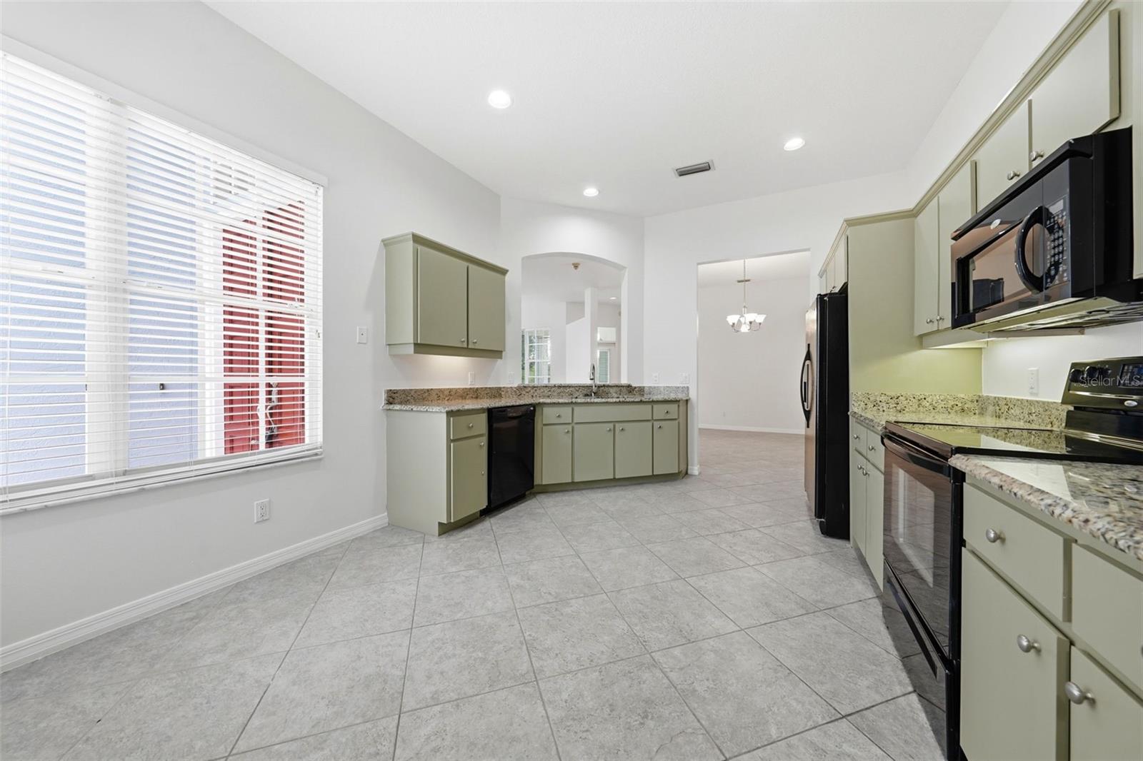 6144 TOPSAIL RD, LADY LAKE, FL — photo 21
