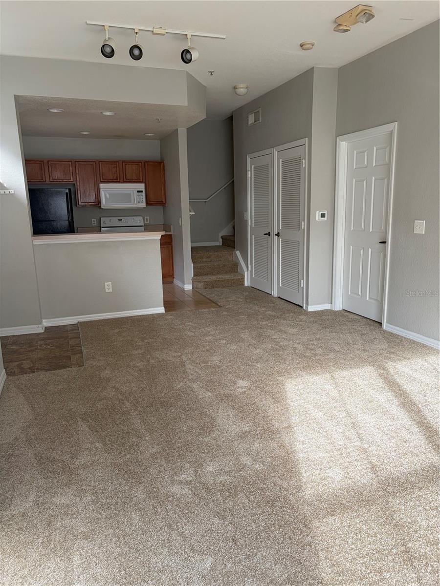 2610 LODI CIR #102, KISSIMMEE, FL — photo 10