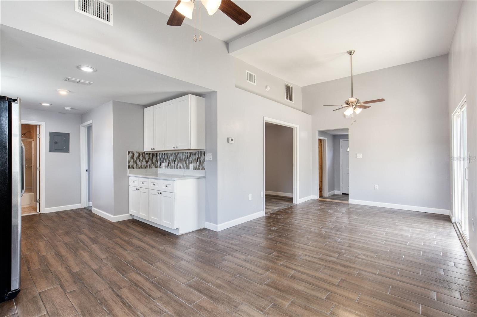 732 AVONDALE AVE, DAYTONA BEACH, FL — photo 25