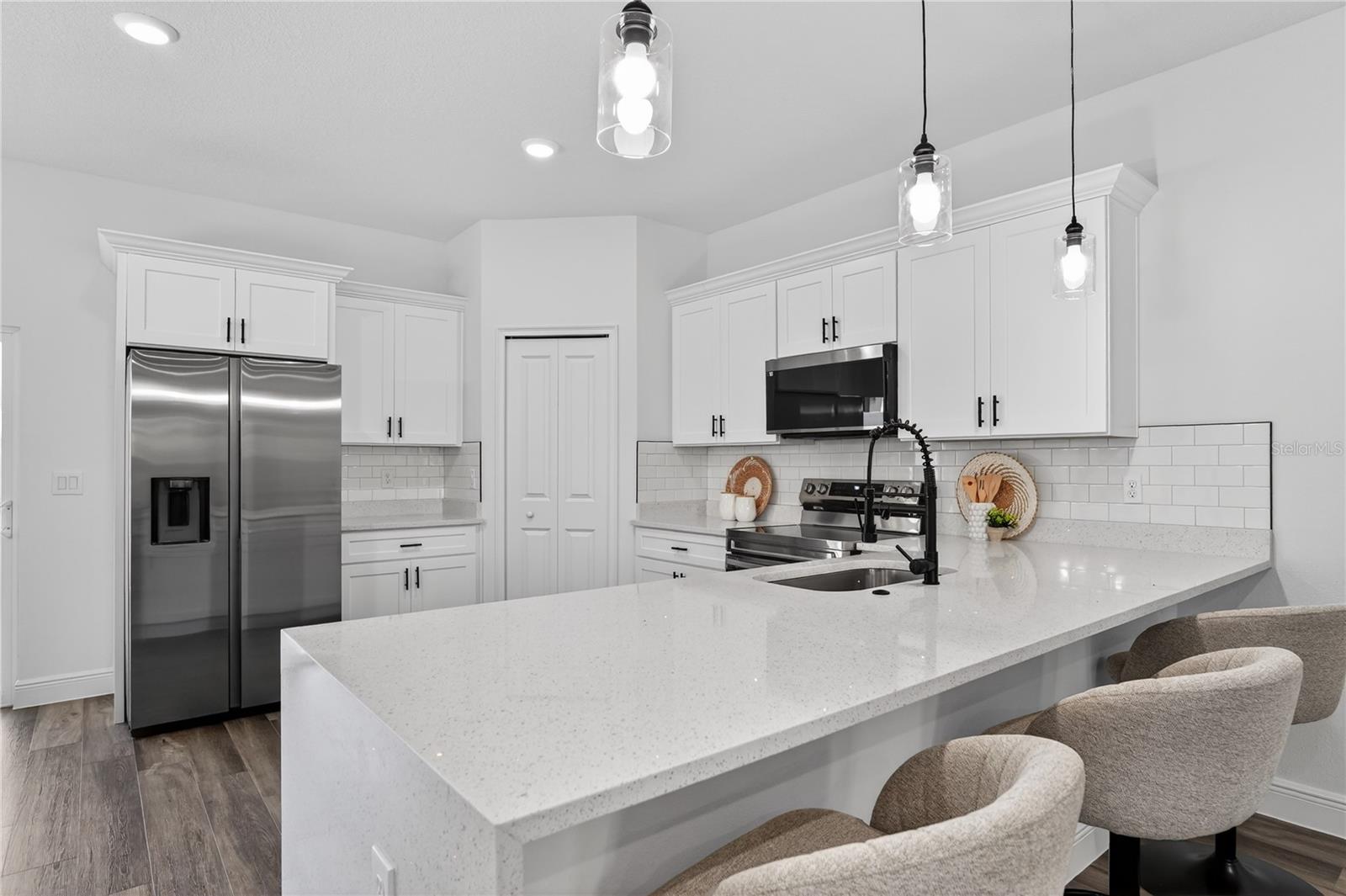 1933 W OLIVER DR, CITRUS SPRINGS, FL — photo 17