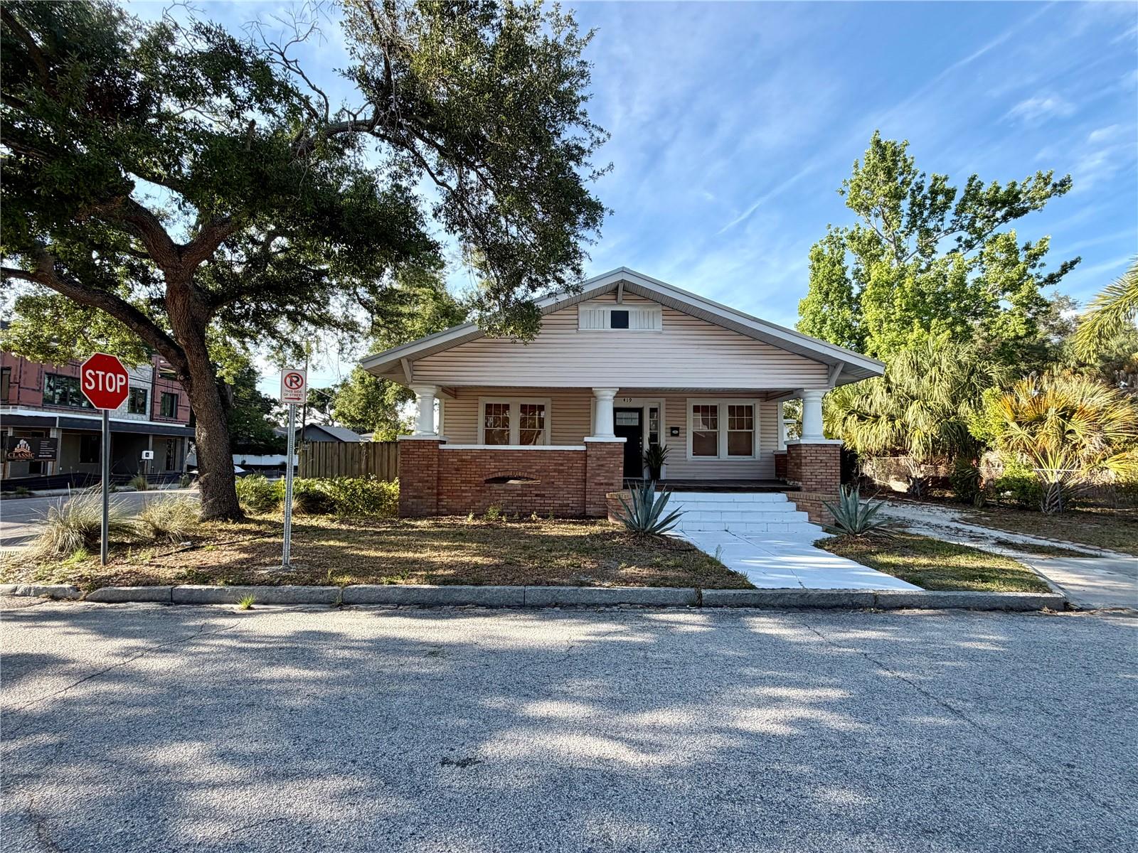 419 W PARK AVE, TAMPA, FL — photo 2