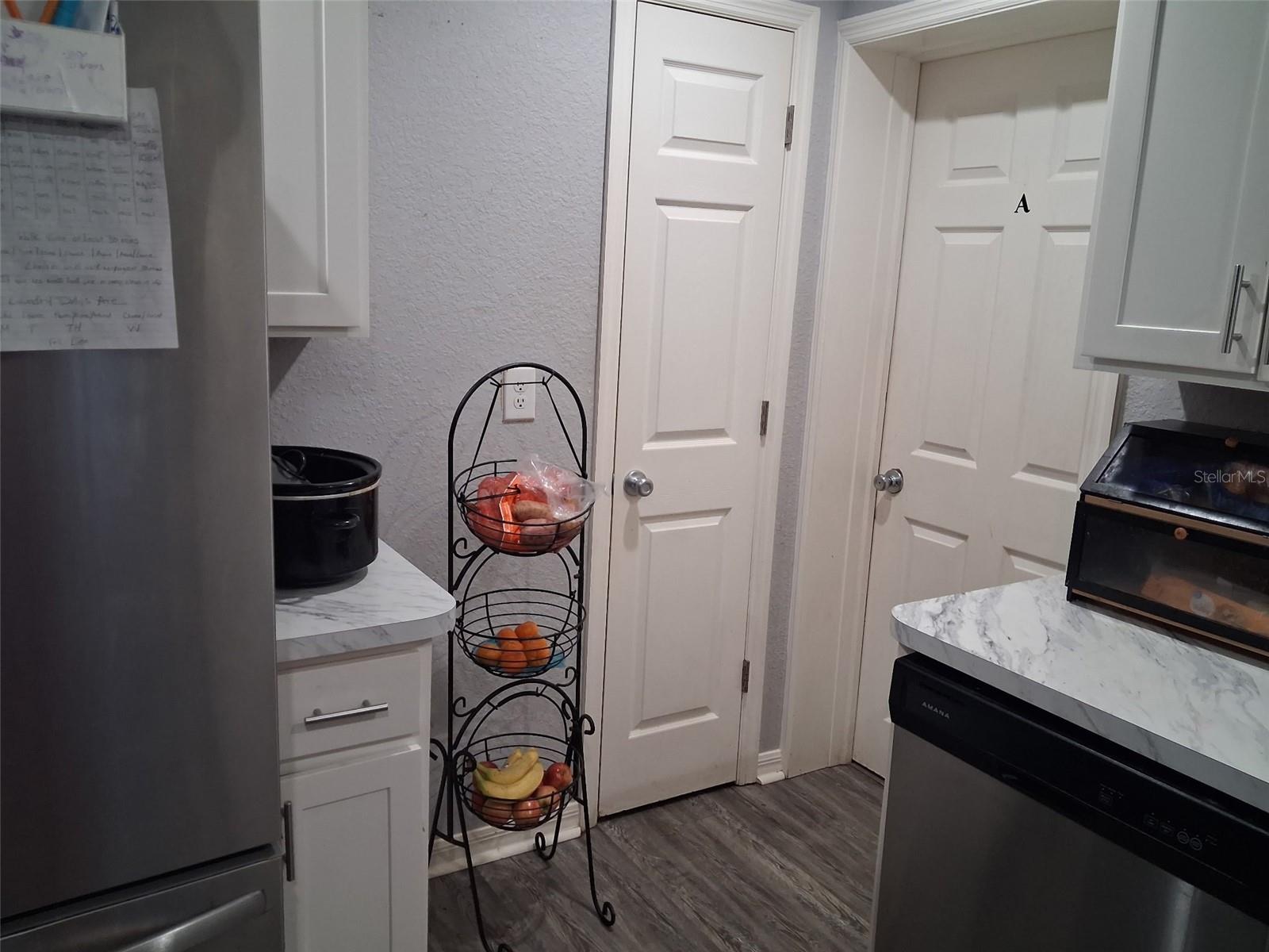 505 HOLT CIR, WINTER HAVEN, FL — photo 5