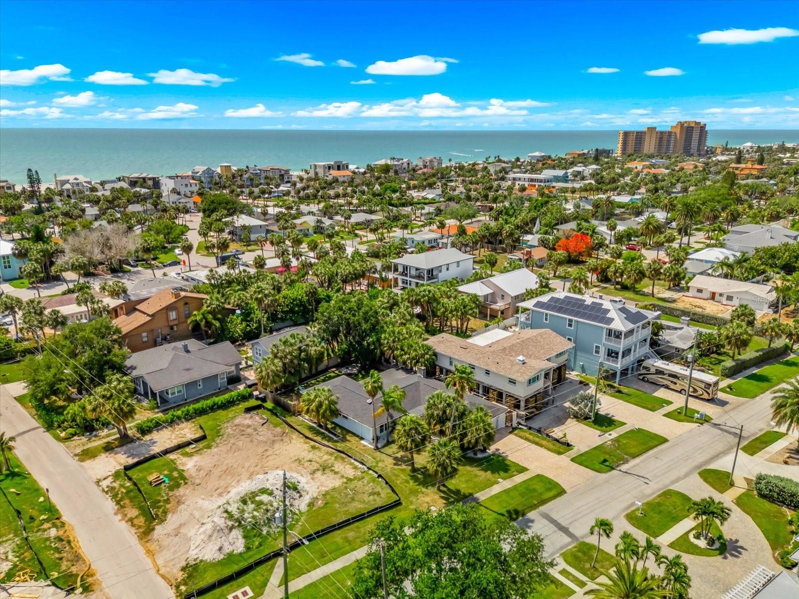 730 BAY ESPLANADE, CLEARWATER BEACH, FL — photo 60