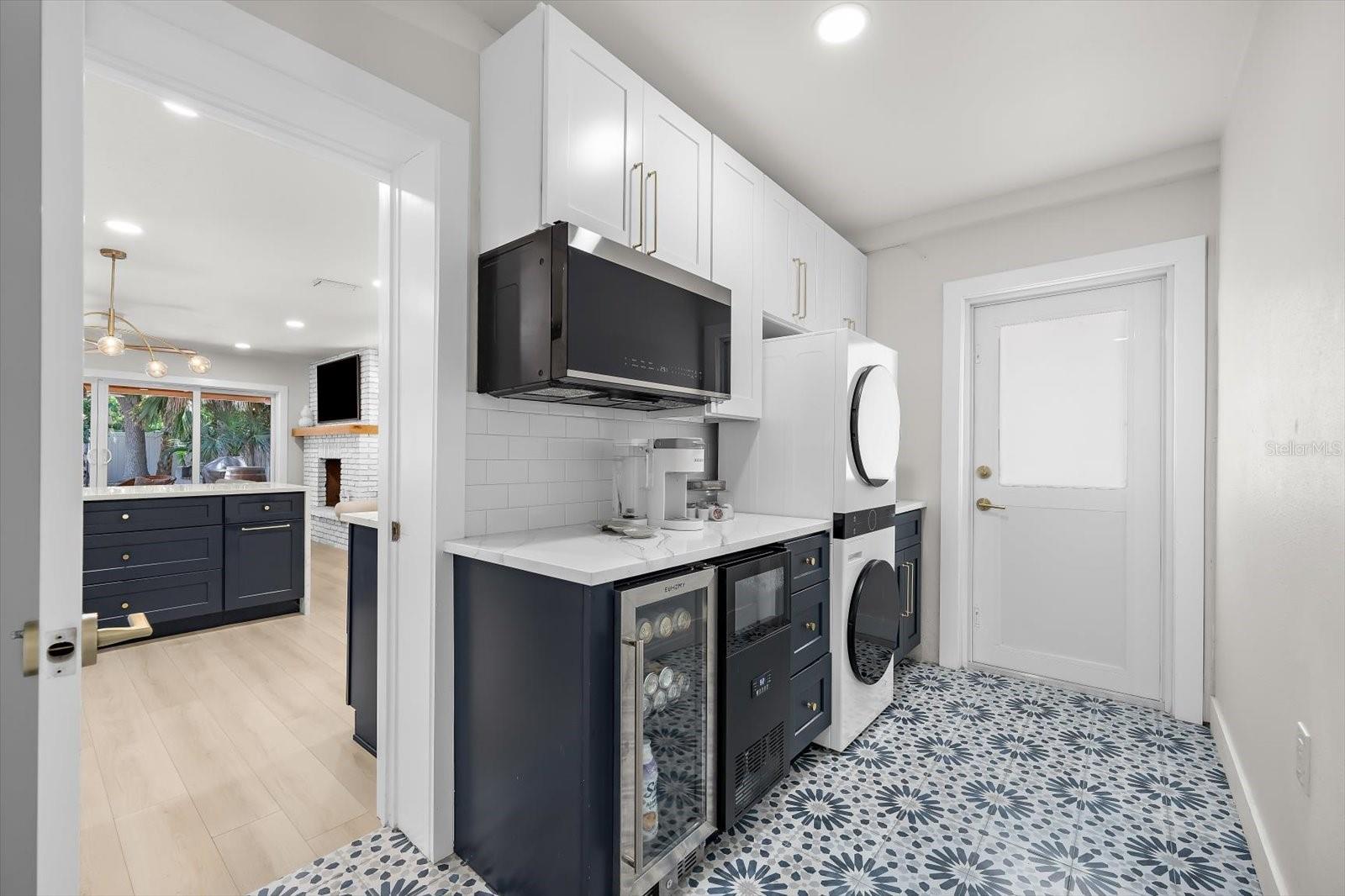 730 BAY ESPLANADE, CLEARWATER BEACH, FL — photo 10