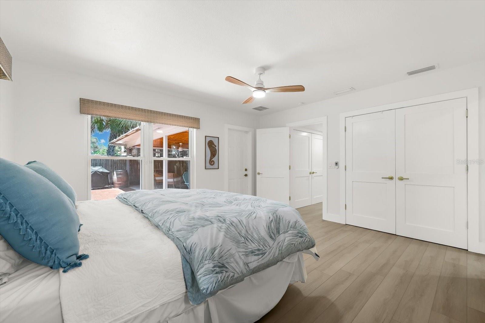 730 BAY ESPLANADE, CLEARWATER BEACH, FL — photo 21