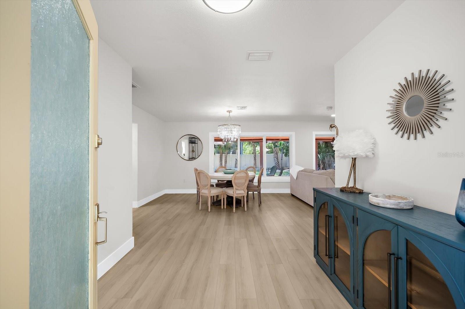 730 BAY ESPLANADE, CLEARWATER BEACH, FL — photo 24