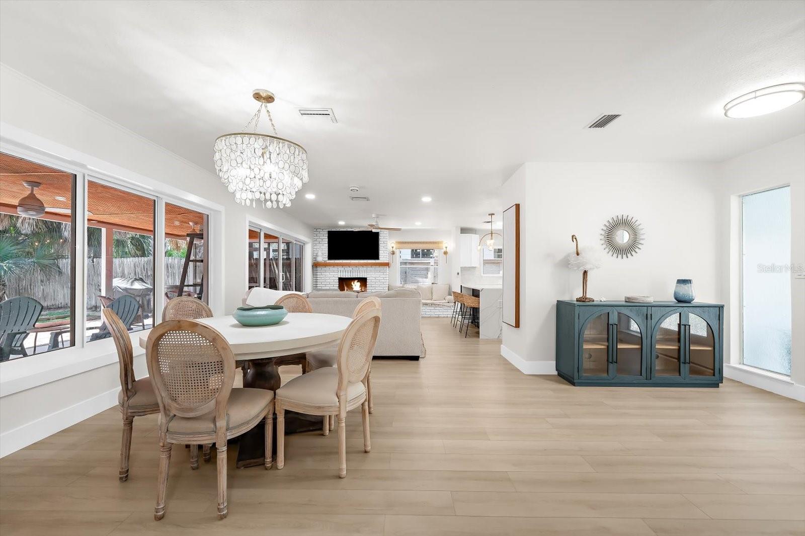 730 BAY ESPLANADE, CLEARWATER BEACH, FL — photo 6