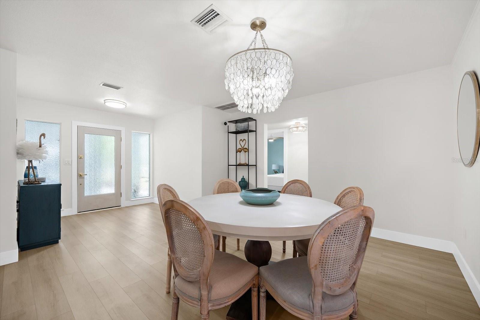 730 BAY ESPLANADE, CLEARWATER BEACH, FL — photo 26