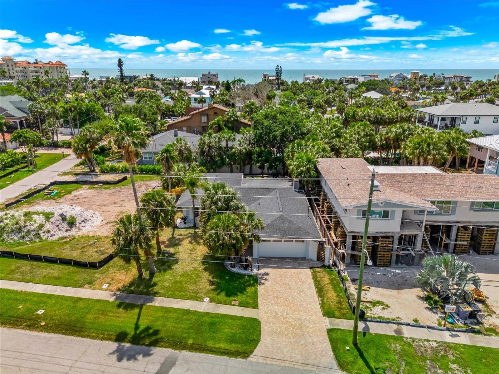 730 BAY ESPLANADE, CLEARWATER BEACH, FL — photo 61