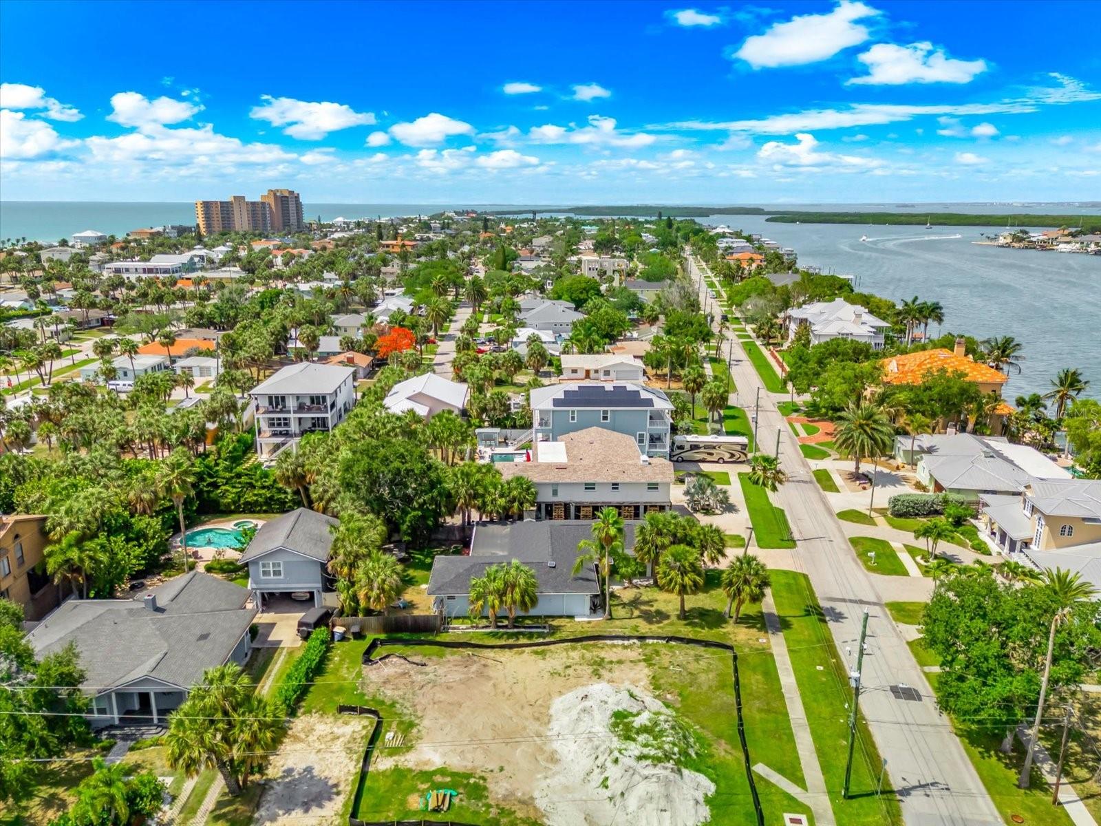 730 BAY ESPLANADE, CLEARWATER BEACH, FL — photo 68