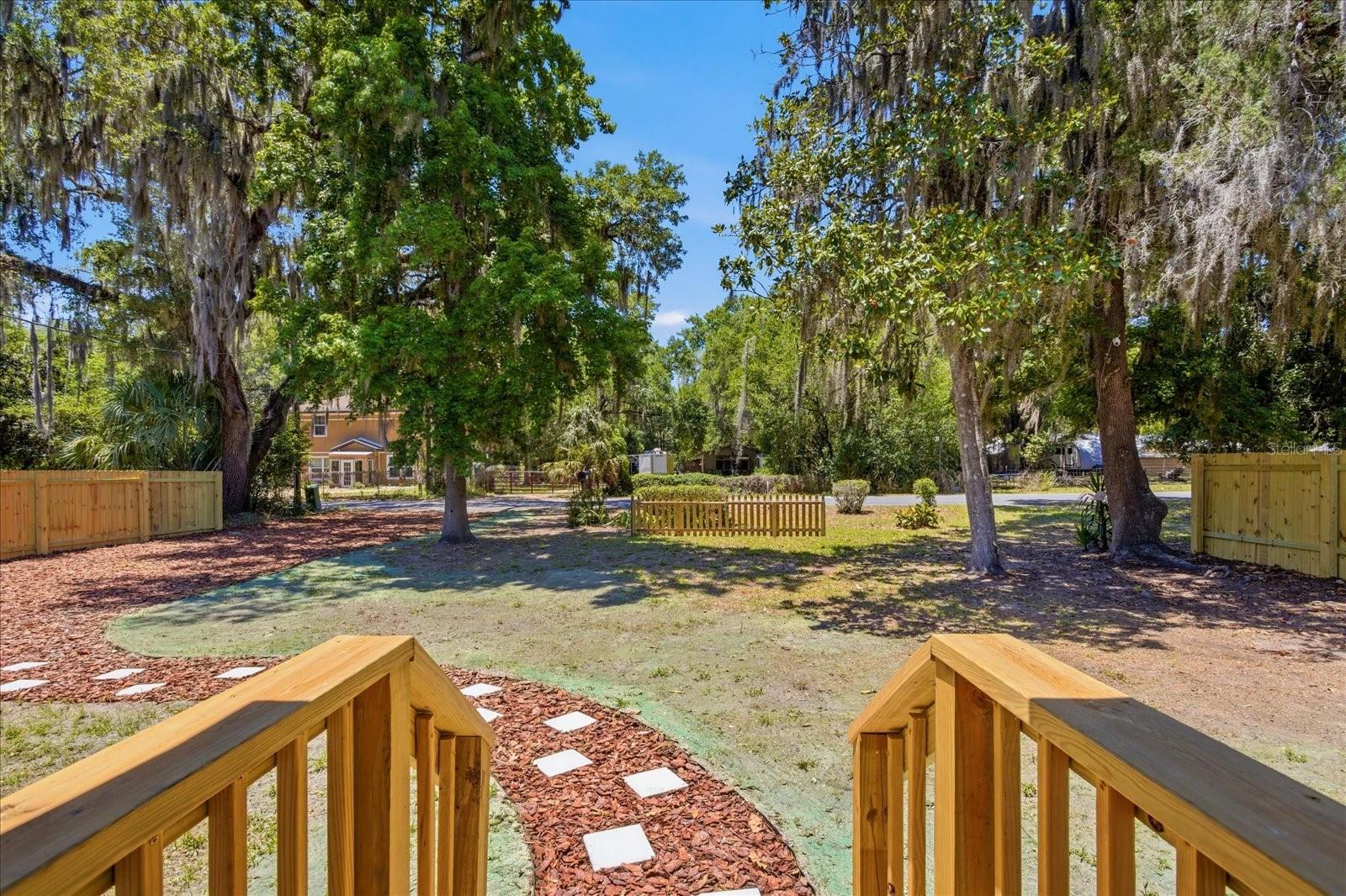 816 WOODLAND AVE, LEESBURG, FL — photo 5
