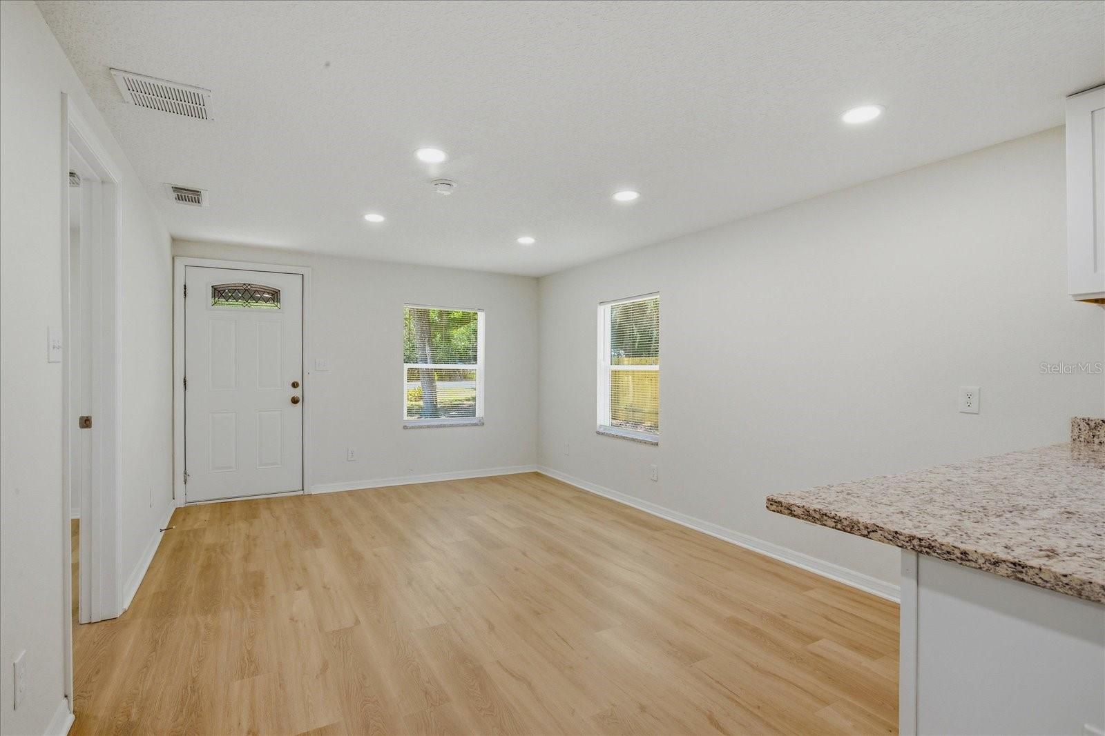 816 WOODLAND AVE, LEESBURG, FL — photo 10