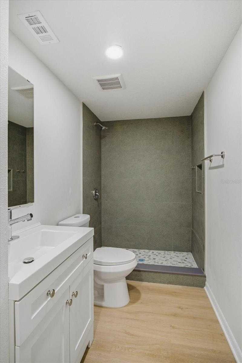 816 WOODLAND AVE, LEESBURG, FL — photo 25