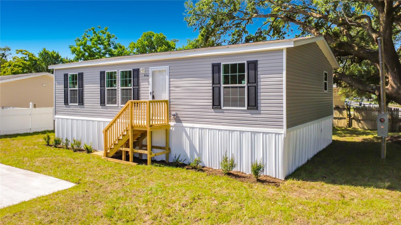 8002 MOBILAIRE DR, ORLANDO, FL — photo 3