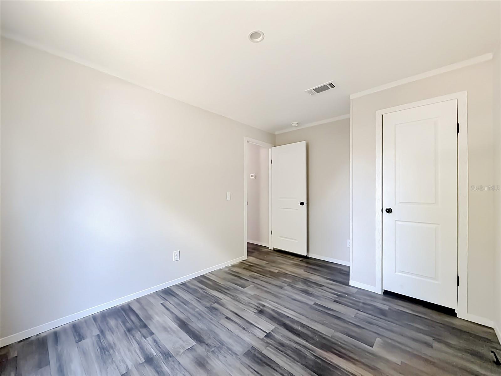 8002 MOBILAIRE DR, ORLANDO, FL — photo 23