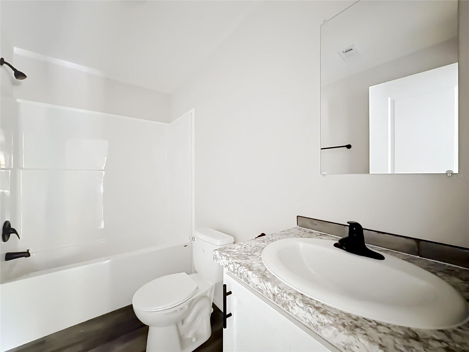 8002 MOBILAIRE DR, ORLANDO, FL — photo 31