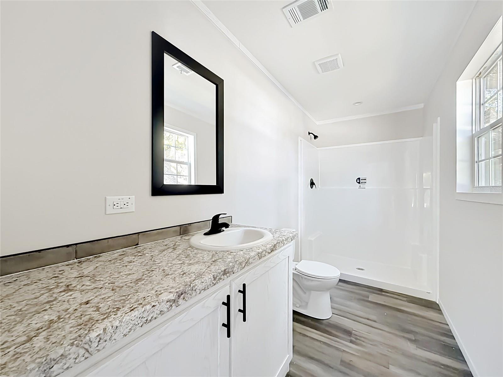 8002 MOBILAIRE DR, ORLANDO, FL — photo 35