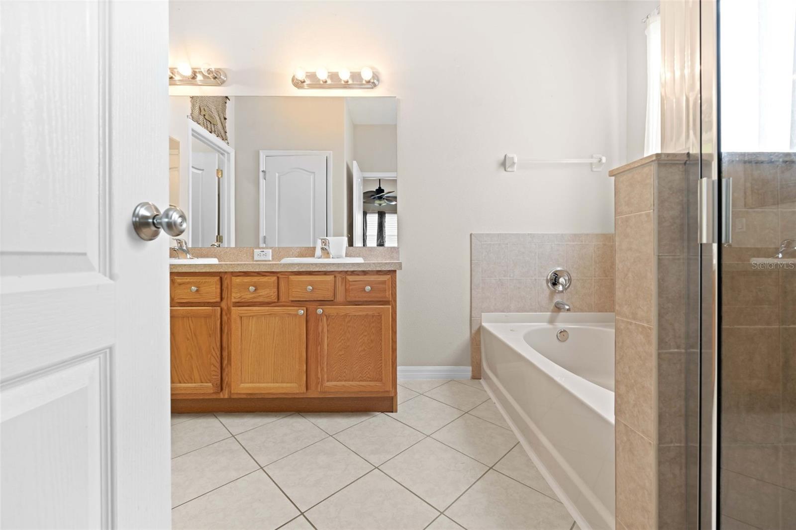 699 WINTHROP DR, SPRING HILL, FL — photo 27