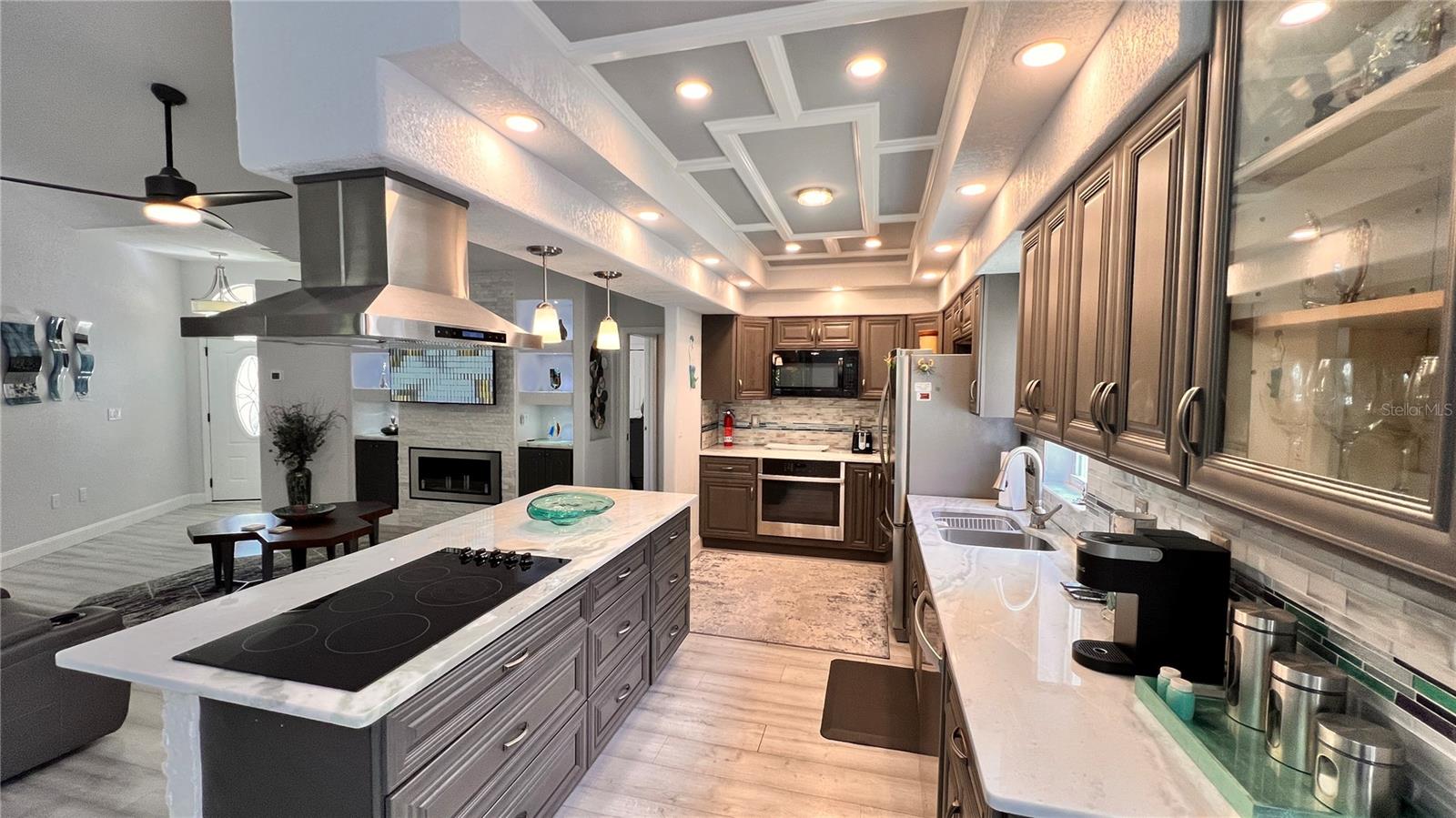 5556 LEGEND HILLS LN, SPRING HILL, FL — photo 5